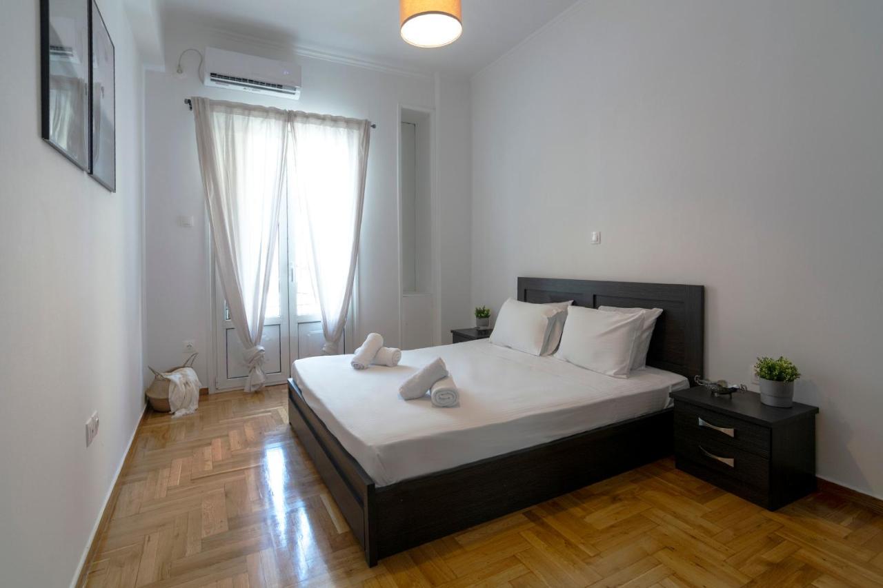 Modern 2Bd Apt In Athens , 3-Min Metro Eksteriør bilde