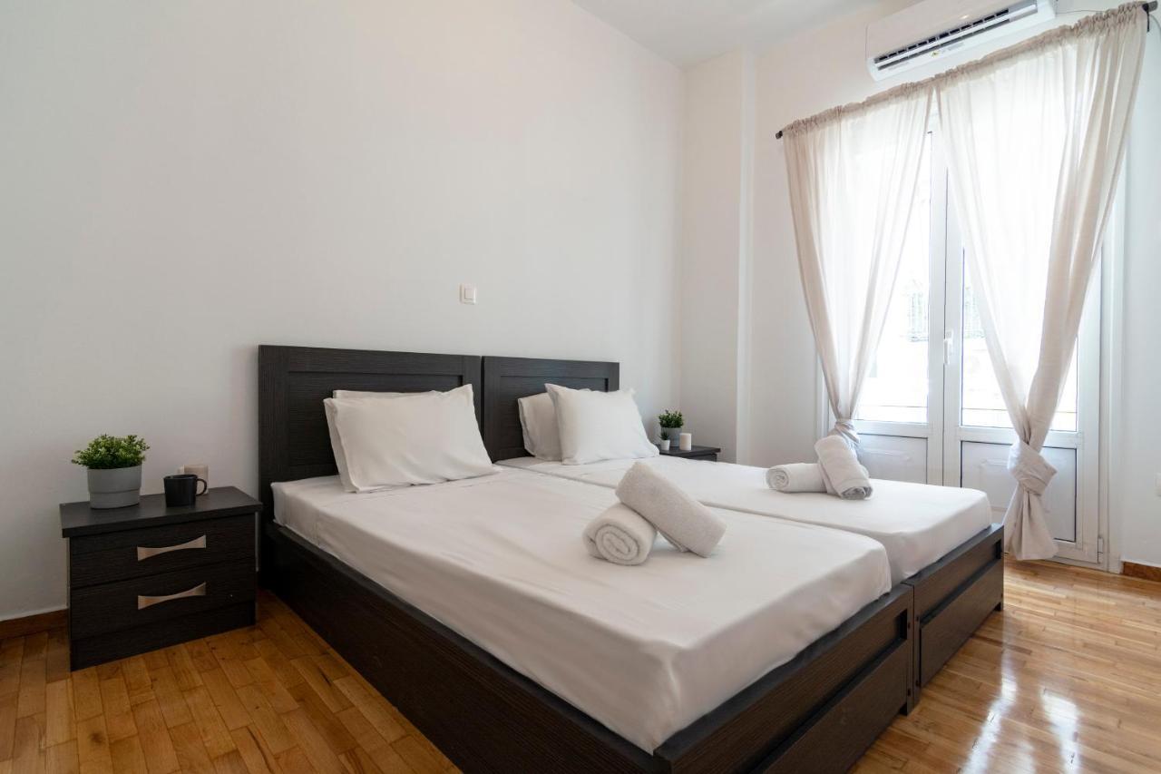 Modern 2Bd Apt In Athens , 3-Min Metro Eksteriør bilde