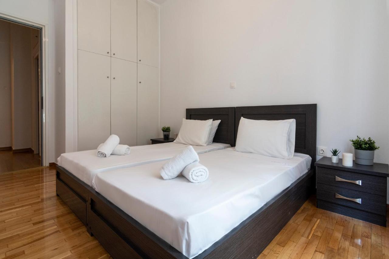 Modern 2Bd Apt In Athens , 3-Min Metro Eksteriør bilde