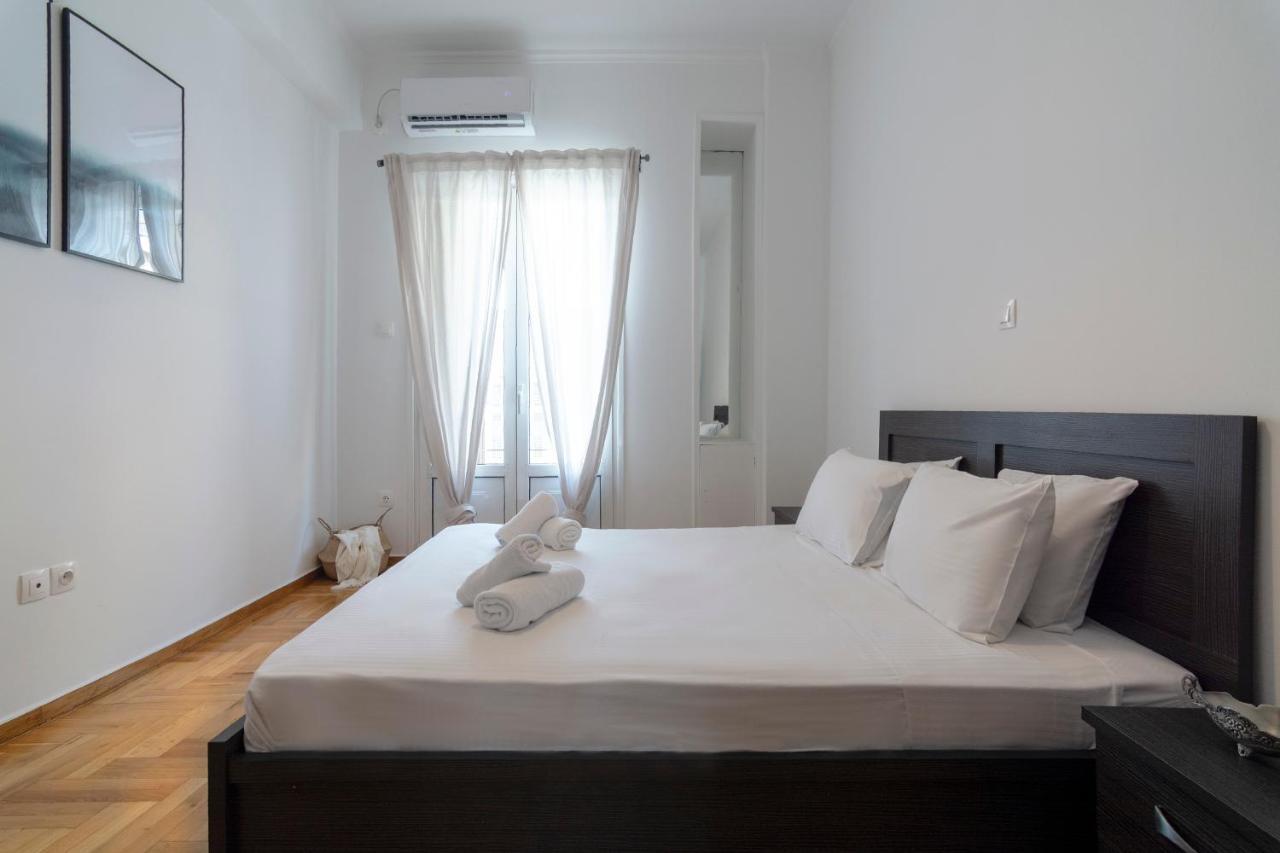 Modern 2Bd Apt In Athens , 3-Min Metro Eksteriør bilde